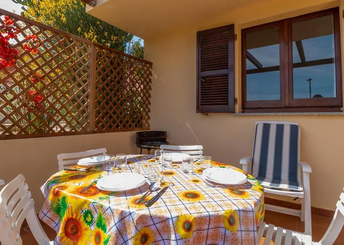 Moon Dunes House-pistis *